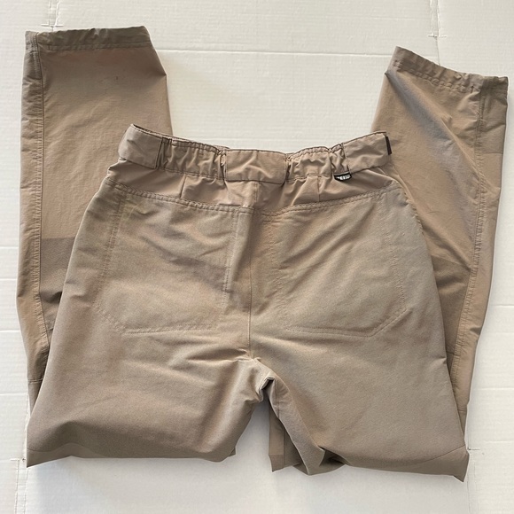 REI CO-OP Screeline Technical Regular Fit Pants in Tan Mens Size 32Wx32L Pockets - Picture 9 of 14